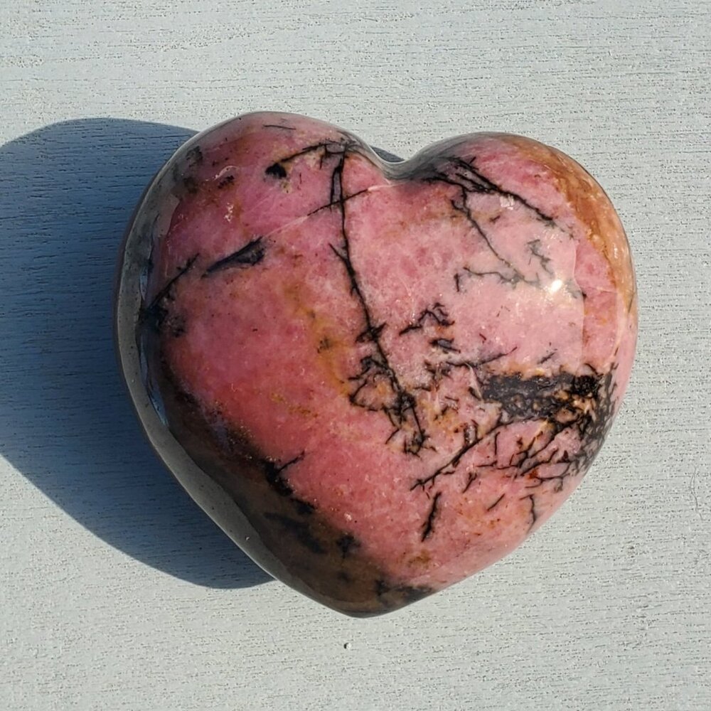 Rhodonite Crystal Heart Palm Stone (M)